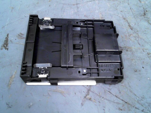 Lecteur de carte (neiman) RENAULT MEGANE 1.5 dCi 110ch FAP Diesel - 1