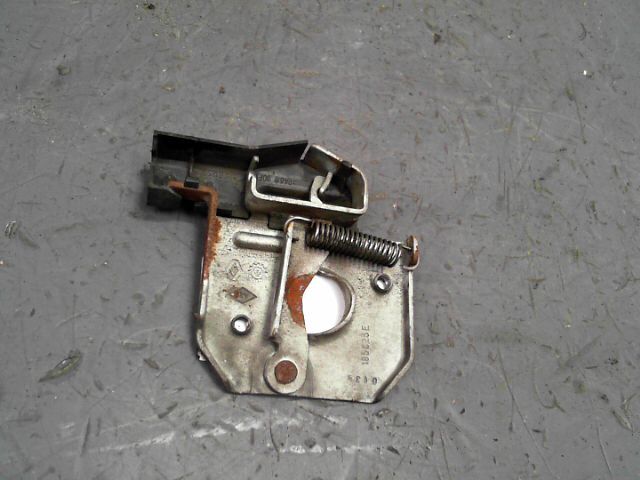 Serrure de capot RENAULT CLIO Essence - 1