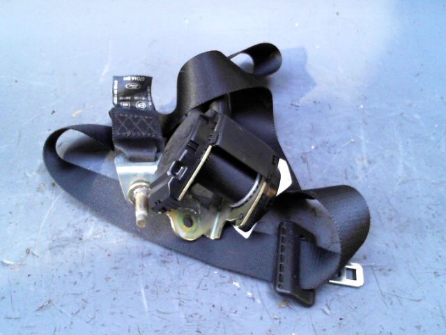 Ceinture arriere gauche FORD KA 1.3i Essence - 1
