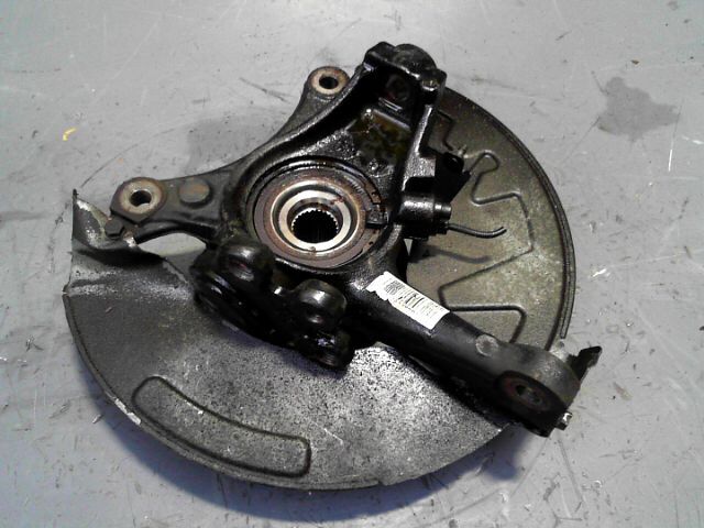Fusee avant droit PEUGEOT 407 Diesel - 1
