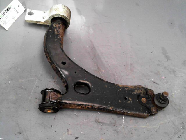 Triangle avant gauche FORD FIESTA 1.4 TDCi  Trend Diesel - 1