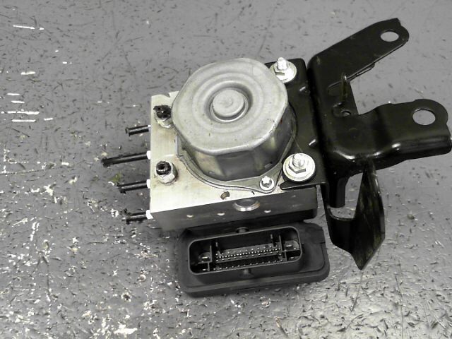 Bloc ABS (freins anti-blocage) CITROEN C1 Essence - 1