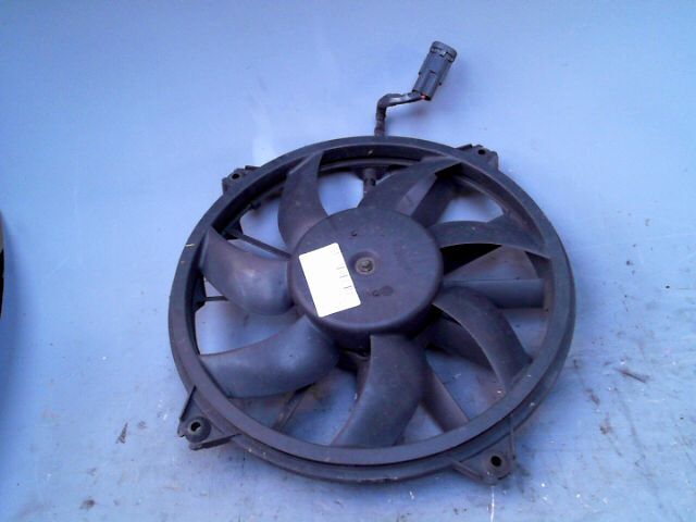 Moto ventilateur radiateur CITROEN C4 PICASSO 1.6 HDi 112 Pack millenium Diesel - 1