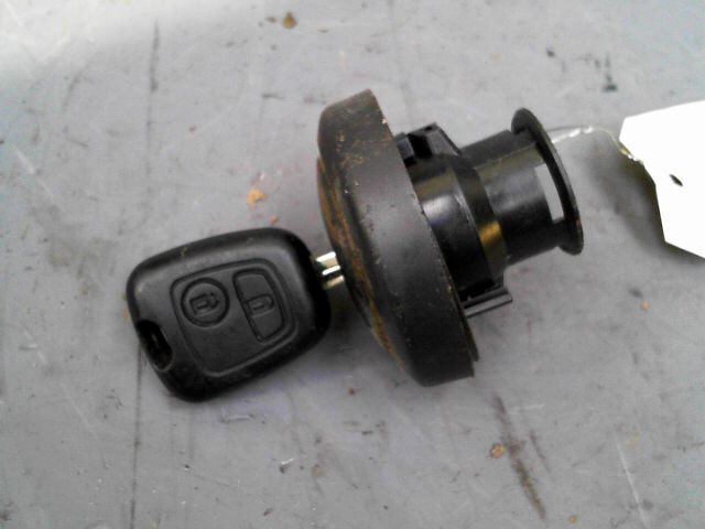 Bouchon de carburant CITROEN XSARA Essence - 1