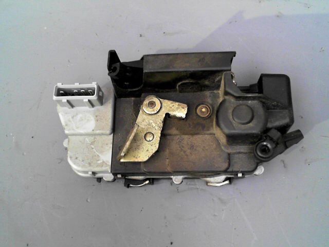 Serrure arriere droit CITROEN XSARA Diesel - 1