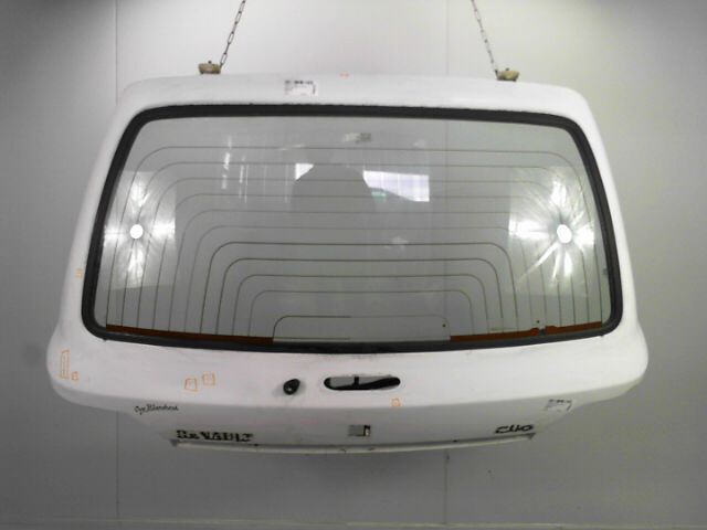 Malle/Hayon arriere RENAULT CLIO Chipie 1.9D 6CV Diesel - 1
