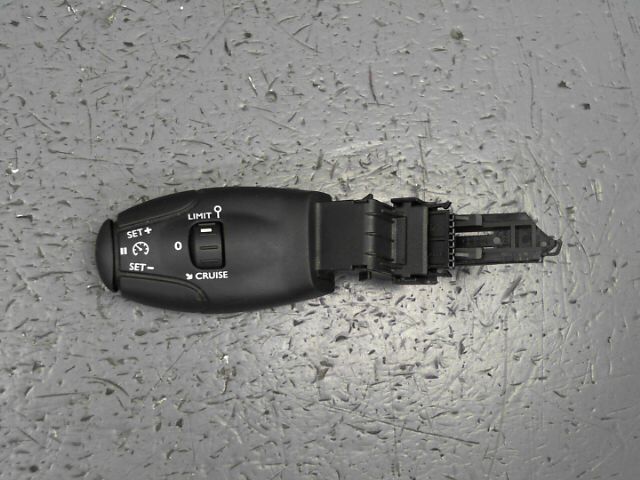 Commande regulateur vitesse PEUGEOT 207 Diesel - 1