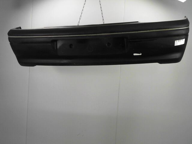 Pare choc arriere PEUGEOT 106 Open 1.0 Essence - 1