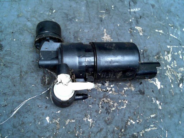 Pompe lave glace avant DACIA SANDERO 1.5 dCi FAP 90ch Diesel - 1