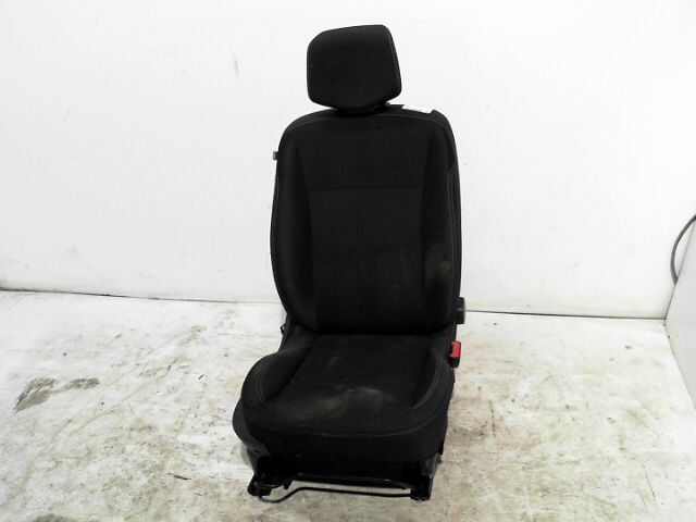 Siege avant droit RENAULT CLIO Diesel - 1
