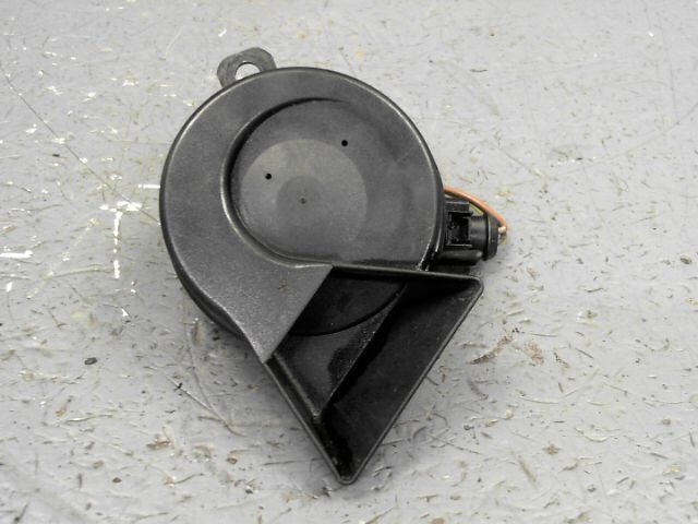 Avertisseur/Klaxon VOLKSWAGEN POLO 1.2 12v 65ch Essence - 1