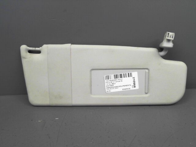 Pare soleil droit VOLKSWAGEN POLO 1.2 12v 65ch Essence - 1