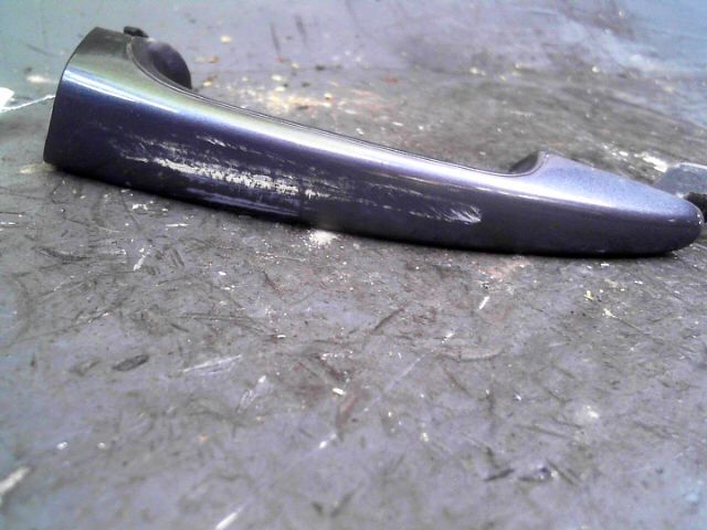 Poignee porte avant gauche BMW SERIE 3 328i Essence - 1