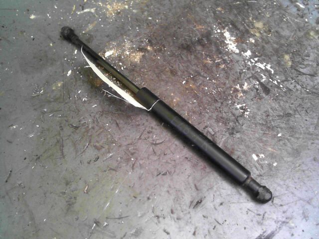 Verin de capot BMW SERIE 3 328i Essence - 1