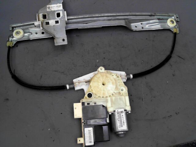 Leve vitre electrique avant droit CITROEN C4 1.6 HDi 92ch Diesel - 1