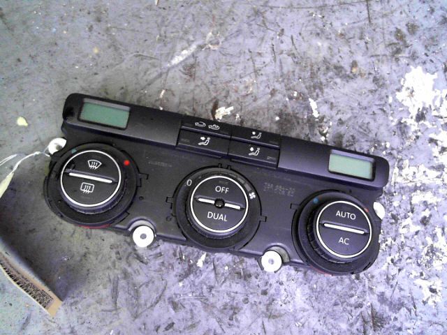 Commande chauffage VOLKSWAGEN GOLF 1.9 DTi 105ch Diesel - 1