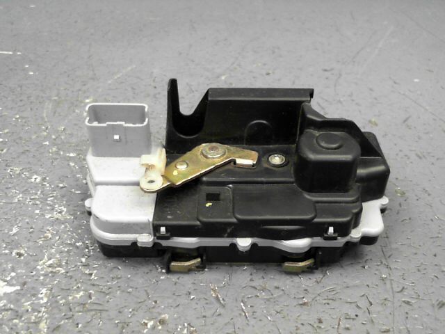 Serrure arriere droit CITROEN C5 1.6 HDi 110ch FAP Diesel - 1