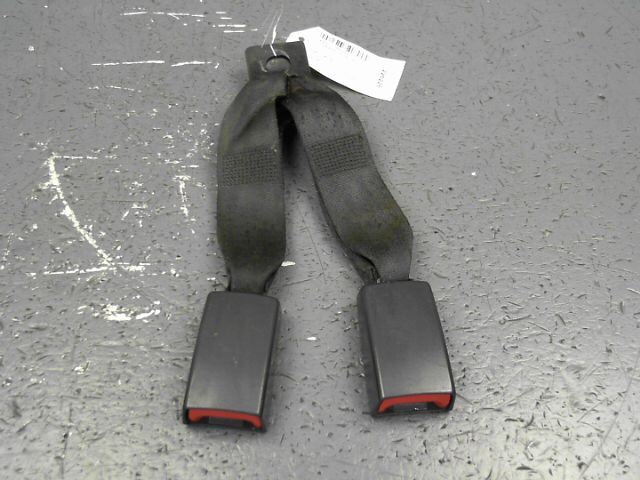 Attache ceinture arriere gauche JEEP COMPASS Diesel - 1