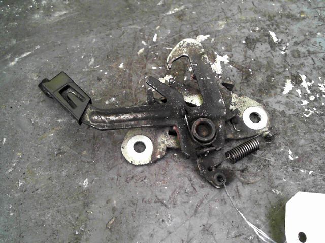 Serrure de capot PEUGEOT 207 Diesel - 1
