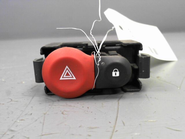 Bouton de warning RENAULT CLIO Diesel - 1