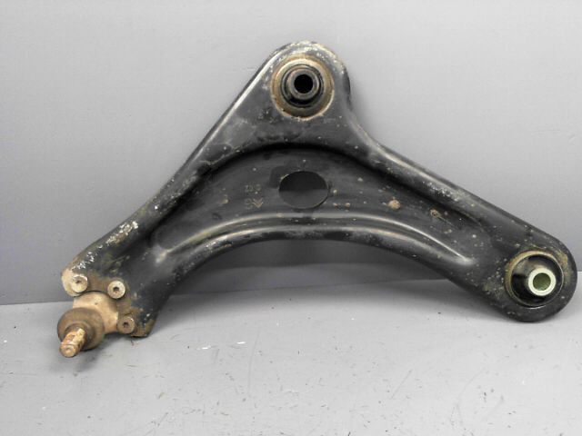 Triangle avant gauche CITROEN C4 Diesel - 1