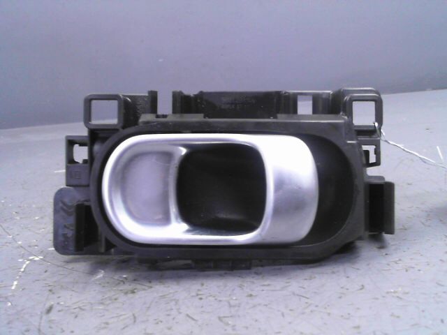 Poignee interieur avant droit CITROEN C4 Diesel - 1