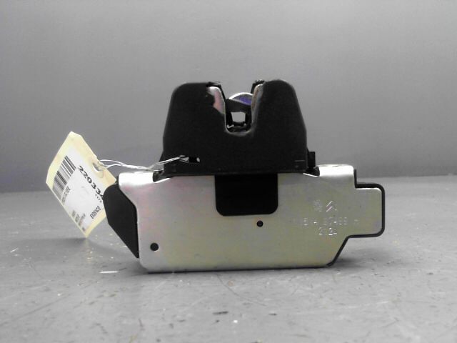 Serrure de coffre CITROEN C-ELYSEE Essence - 1