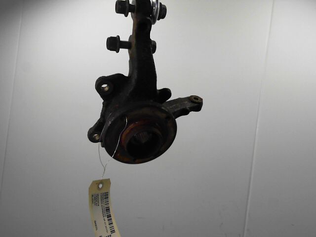 Fusee avant gauche RENAULT KANGOO Diesel - 1