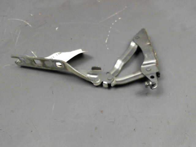 Charniere de capot VOLKSWAGEN GOLF Diesel - 1