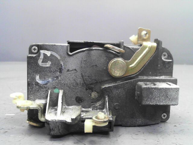 Serrure avant droit PEUGEOT 306 Open D >10.96 Diesel - 1