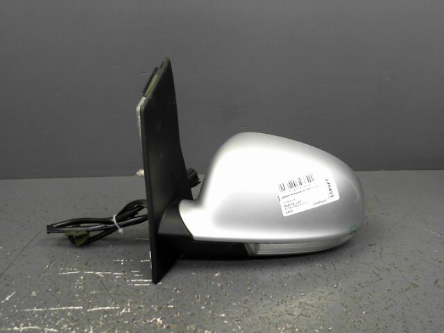 Retroviseur gauche VOLKSWAGEN GOLF Essence - 1