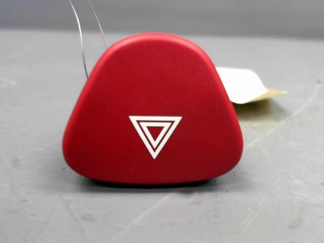 Bouton de warning CITROEN C3 Essence - 1