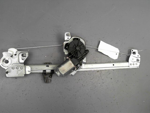 Leve vitre electrique avant droit CITROEN C3 Essence - 1