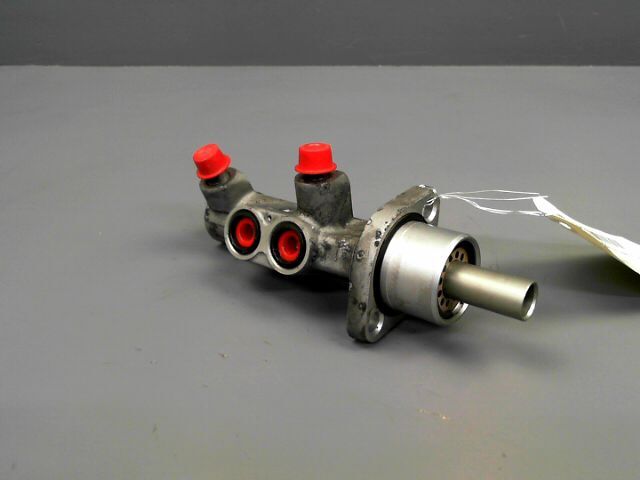 Maitre cylindre (freinage) RENAULT CLIO Diesel - 1