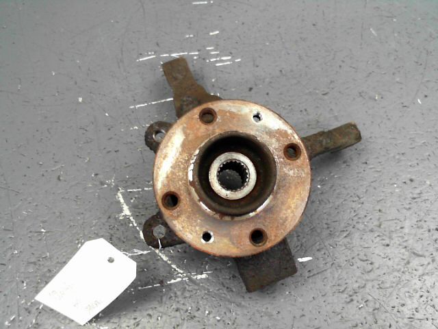 Fusee avant gauche DACIA SANDERO Essence - 1