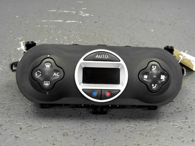 Commande chauffage RENAULT TWINGO 1.2i 16v 75ch Dynamique Essence - 1