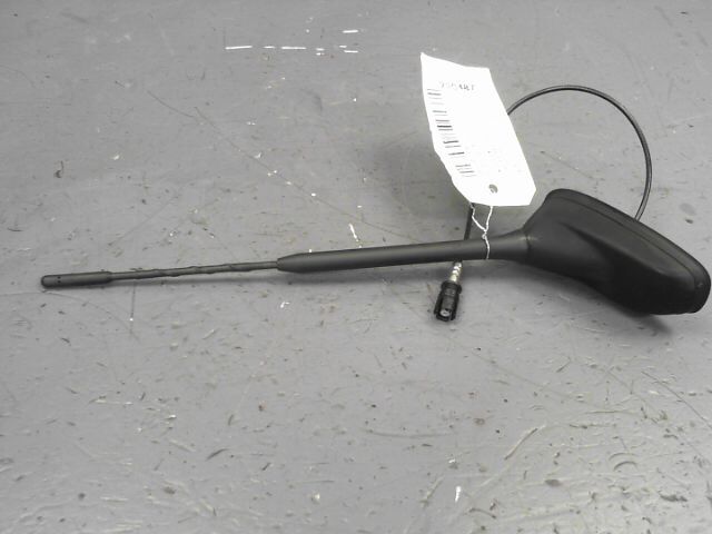 Antenne PEUGEOT 5008 Diesel - 1