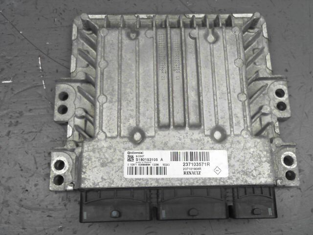 Calculateur RENAULT SCENIC Diesel - 1