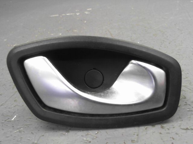 Poignee interieur avant droit RENAULT SCENIC Diesel - 1