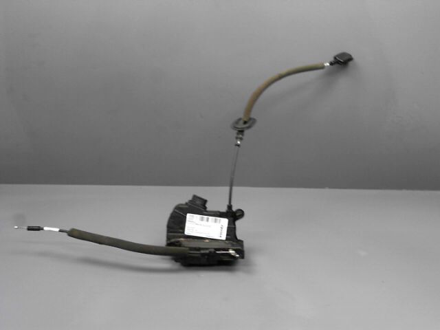 Serrure arriere droit RENAULT CLIO Essence - 1