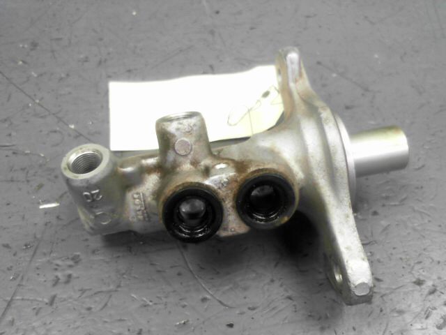 Maitre cylindre (freinage) RENAULT CLIO Essence - 1