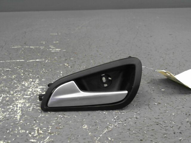 Poignee interieur avant gauche FORD FOCUS Diesel - 1