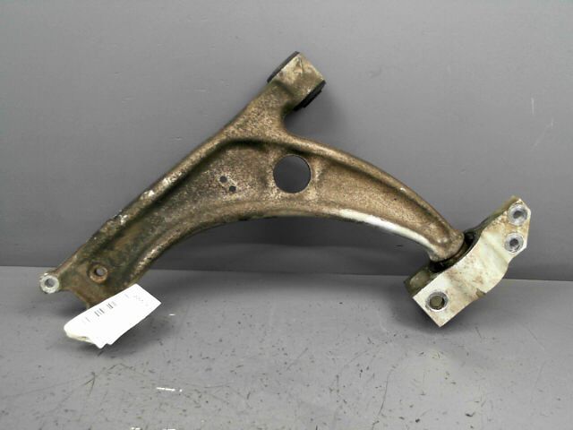 Triangle avant droit VOLKSWAGEN PASSAT Diesel - 1