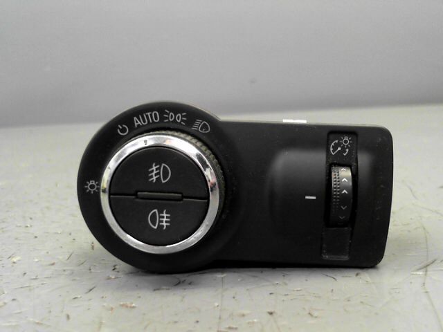 Commande de phare VOLKSWAGEN PASSAT Diesel - 1