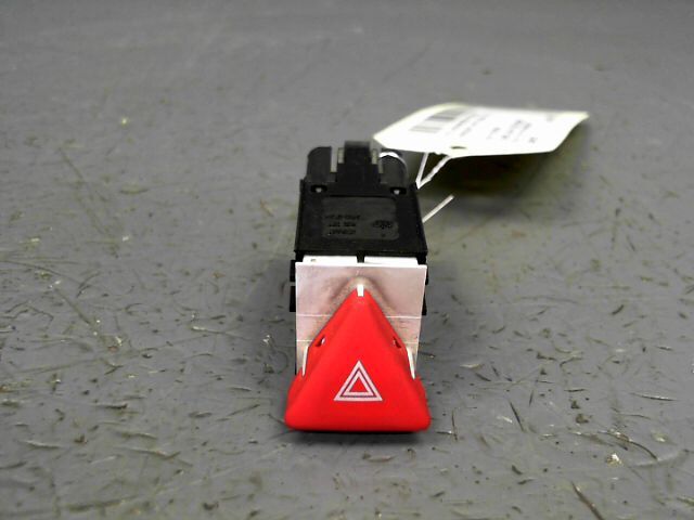 Bouton de warning VOLKSWAGEN PASSAT Diesel - 1