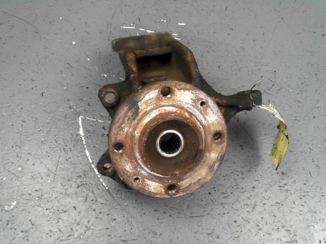 Fusee avant gauche PEUGEOT 207 1.4 HDi 70ch Trendy Diesel - 1