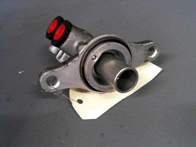 Maitre cylindre (freinage) PEUGEOT 207 1.4 HDi 70ch Trendy Diesel - 1