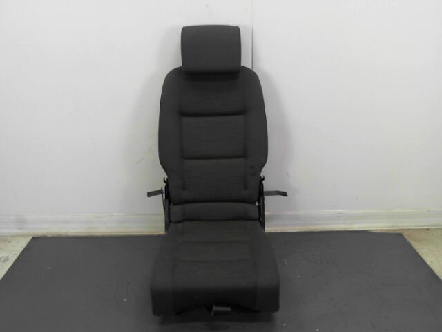 Siege arriere central VOLKSWAGEN TOURAN Diesel - 1