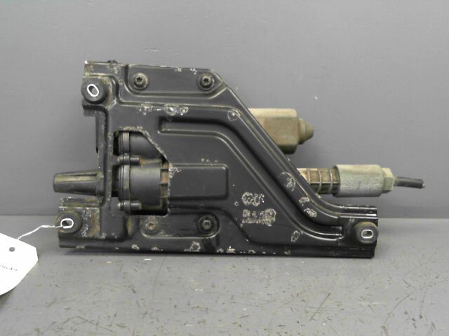 Bloc electrique de frein a main OPEL INSIGNIA 2.0 CDTi 160ch ecoFLEX FAP Diesel - 1