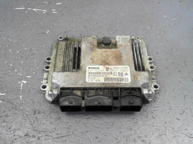 Calculateur PEUGEOT 206 Diesel - 1